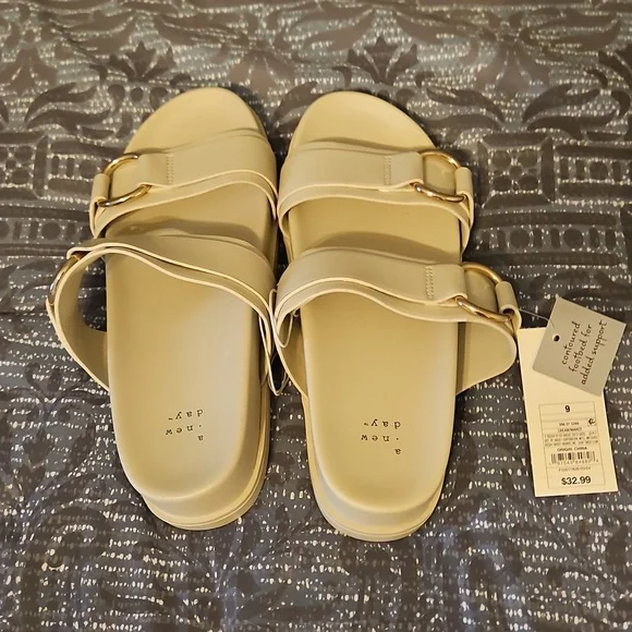 A New Dayy Cream Double Strap Marcy Sandals - Picture 2 of 7